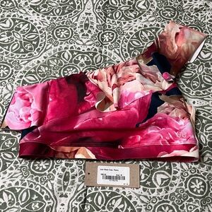 Albion Fit — Icon Wave Crop — Peony — swim top